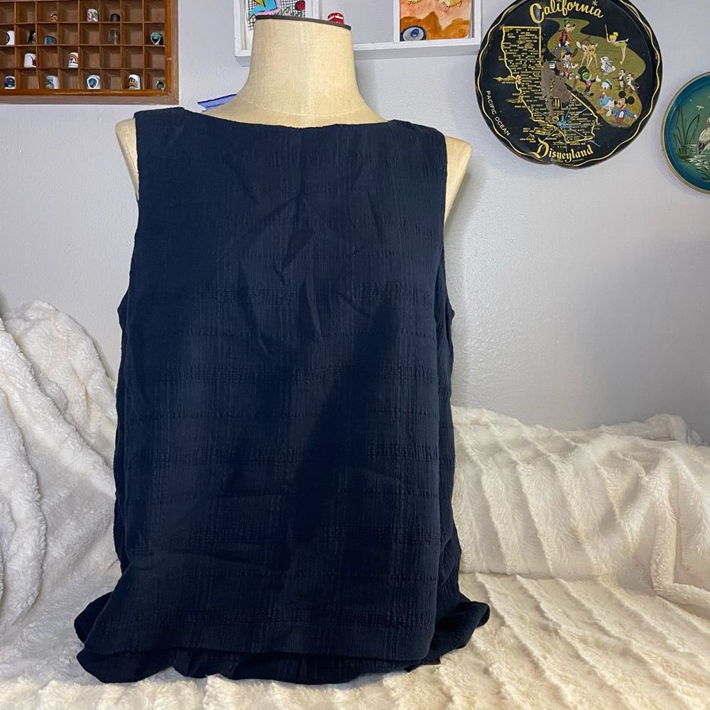 J. Jill navy size M 100% cotton tank top blouse boat neck EUC
